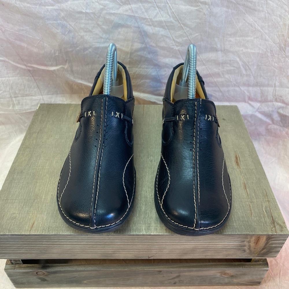 Unstructured By Clark’s - image 4